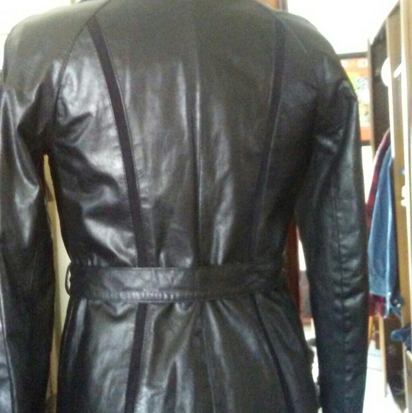 Vintage Montgomery Ward Tannery Black Leather Long Coat/Recently Dry Cleaned - Picture 4 of 8